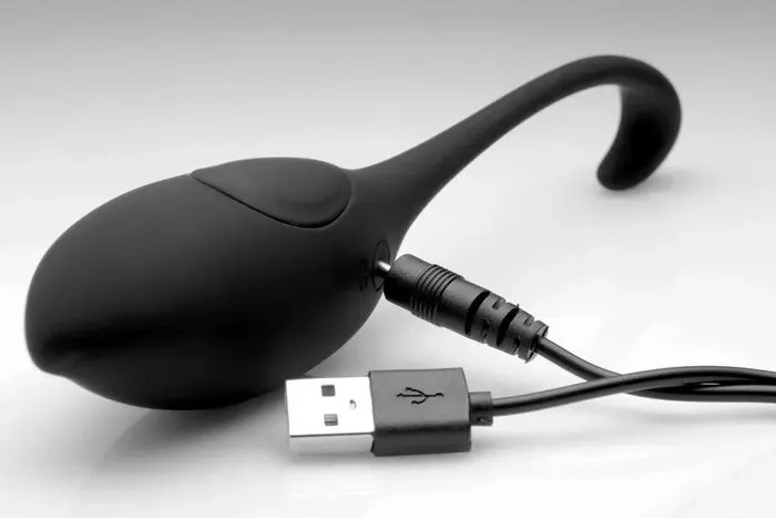 Female Sex Toys Under Control Silicone Vibrating Egg with Remote Control Vibrator Sex Toy